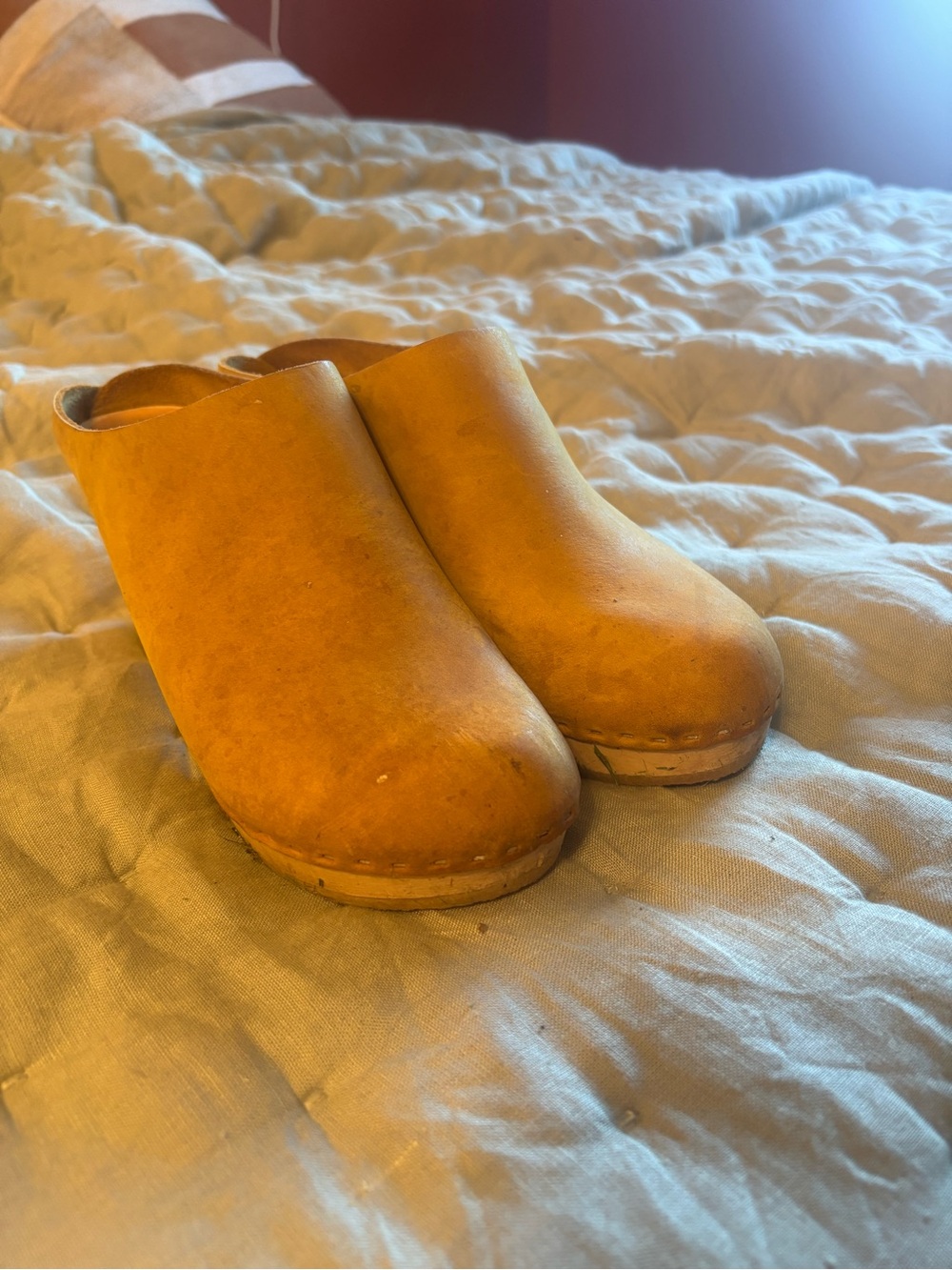 Bryr Mustard Yellow Leather Clog Mule - Picture 4 of 4
